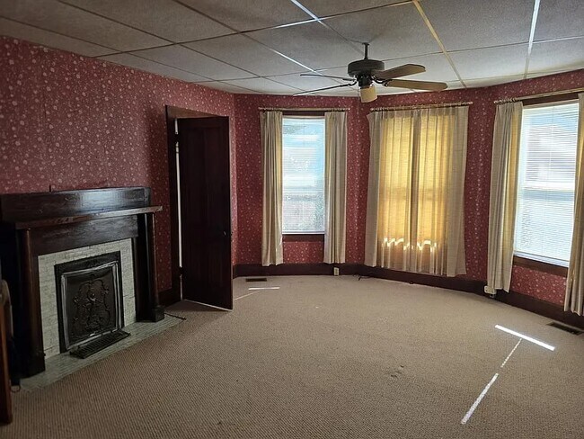 Foto del edificio - 595 Bethel Ridge Rd