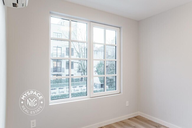 Foto del edificio - 251 Front St