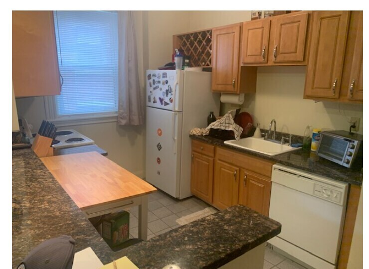 *Las imágenes son muestras representativas de la unidad anunciada. En algunos casos, las unidades reales que visita... - 130 Jersey St