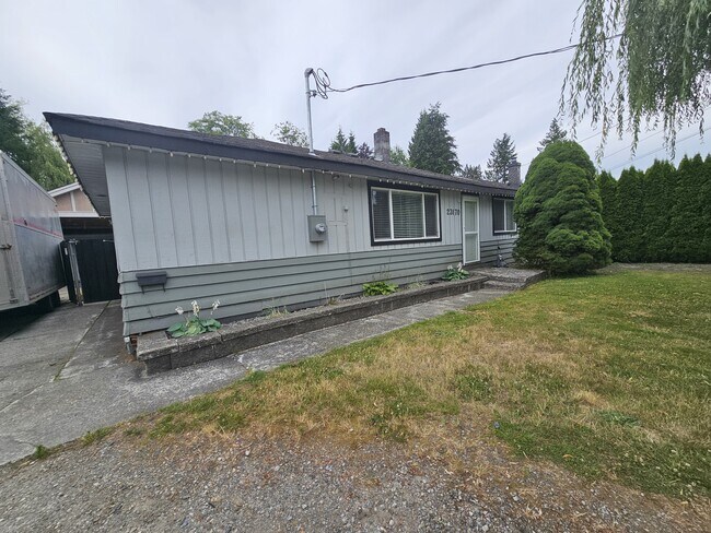 Building Photo - 23170-23126 126 Ave
