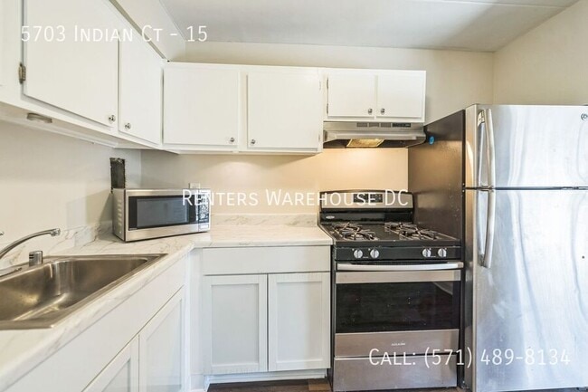 Building Photo - 5703 Indian Ct