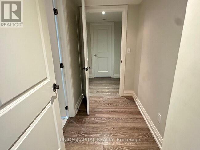 Photo du bâtiment - 163 Elmwood Ave