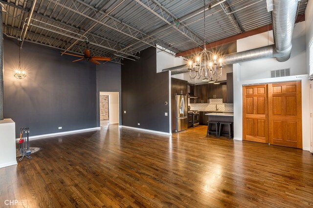 Foto principal - 312 N May St