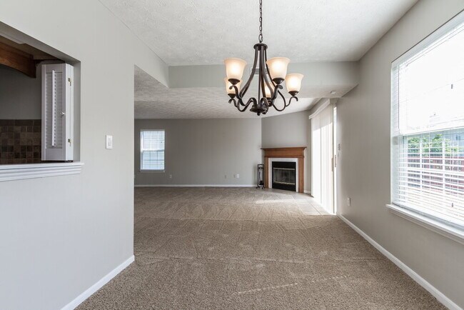 Foto del edificio - 7310 Atmore Dr