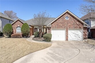 Building Photo - 10024 Lachlan Dr