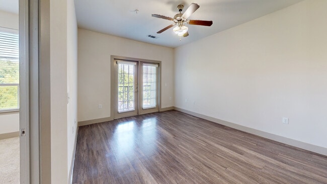 Interior Photo - Villaggio
