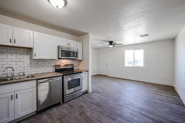 Building Photo - 4446 S 36th Ave