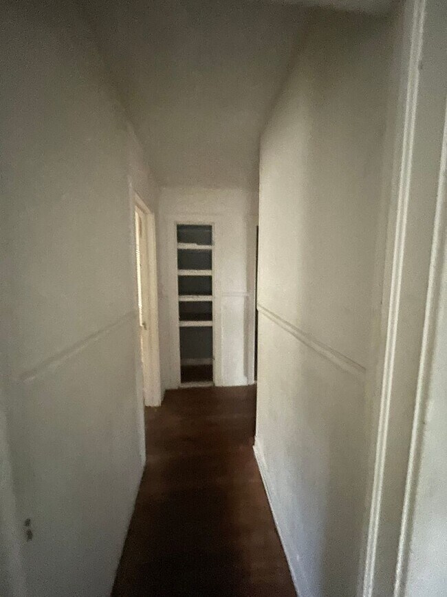 Foto del edificio - 2022 Craig St