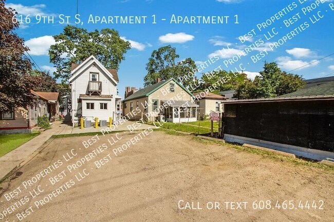 Foto del edificio - 616 9th St S