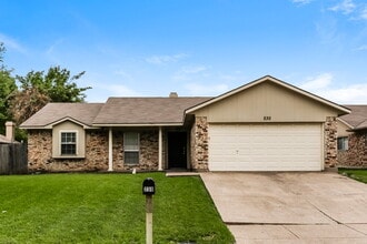 Building Photo - 230 Lemon Dr