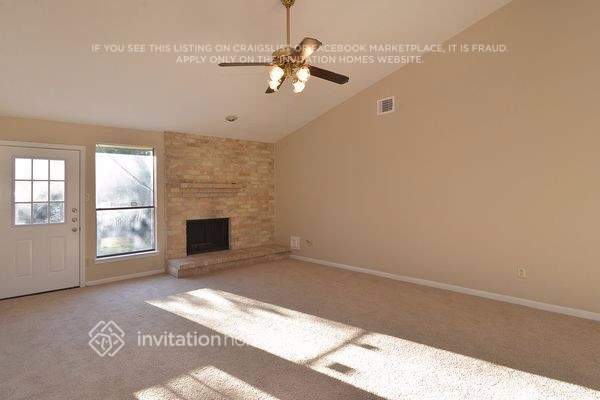 Foto del edificio - 17318 Shrub Oak Dr