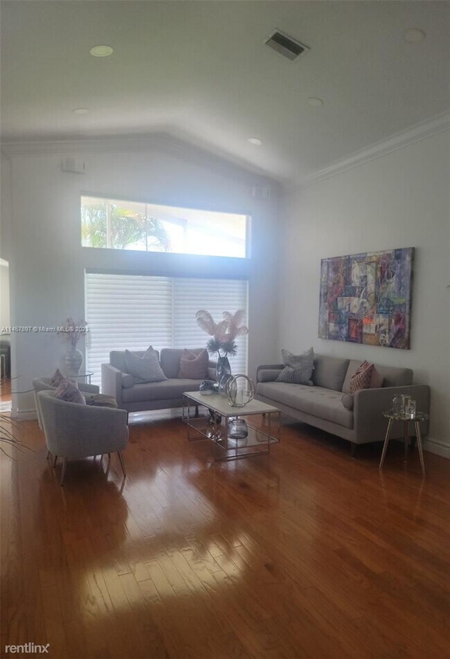 Foto del edificio - 4 br, 2 bath House - 512 Cascade Falls Dr