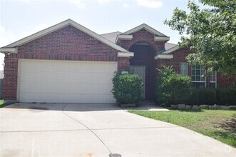 Building Photo - 1405 Auger Pl