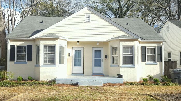Primary Photo - 527 Poplar St