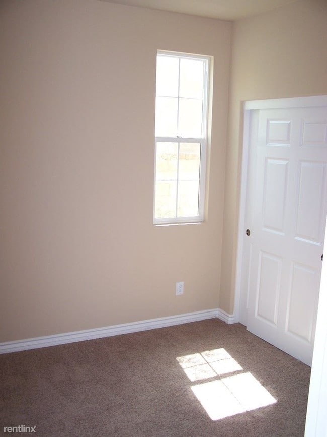 Building Photo - 4 br, 3 bath House - 2867 Echo Springs Dr.