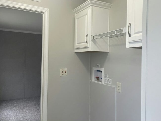 Building Photo - 531 Santa Cruz Dr