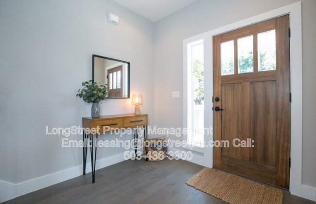 Foto del edificio - 7675 N Westanna Ave