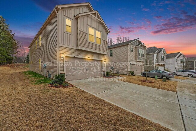 Photo - 11948 Red Leaf Dr House