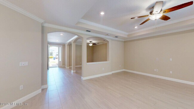 Building Photo - 614 Tintamarre Dr