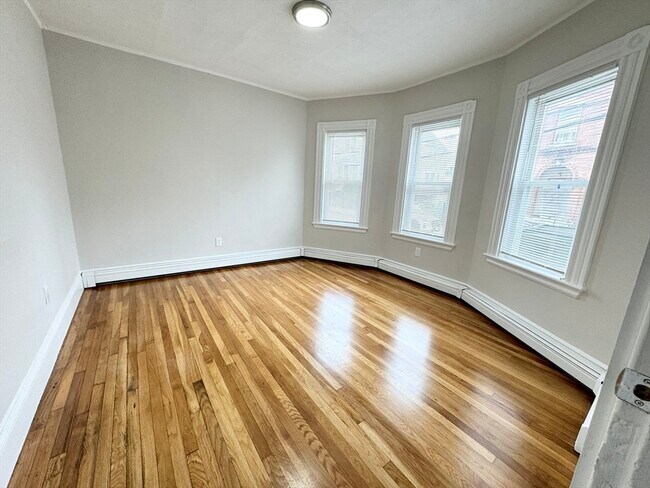 Foto del edificio - 57 Burrell St