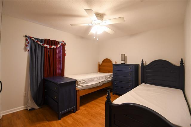 Building Photo - 2701 Chenier St