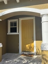 Building Photo - 3038 Seaview Castle Dr