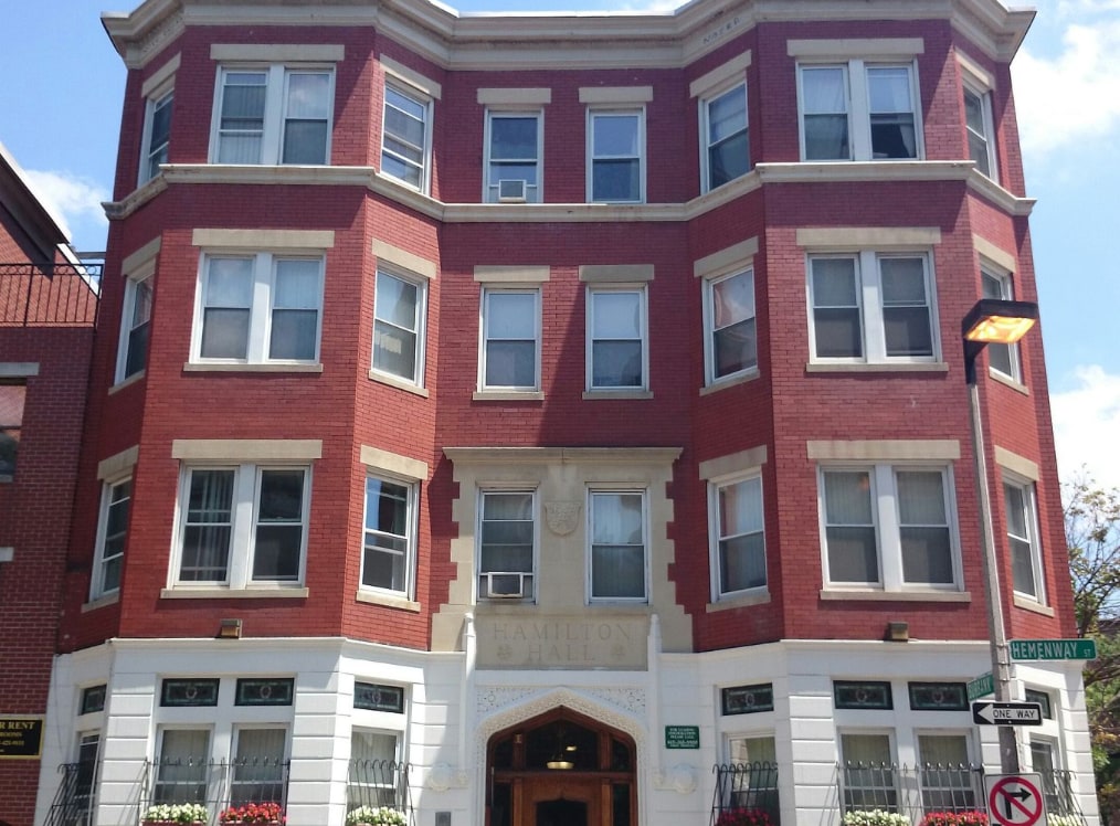 Primary Photo - 6 Hemenway St
