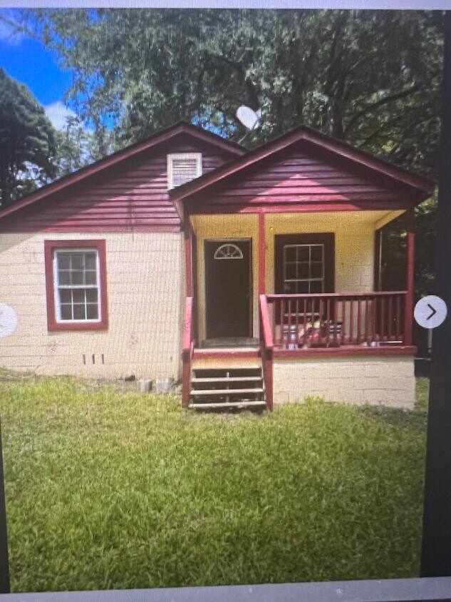 Primary Photo - 1332 Boston St
