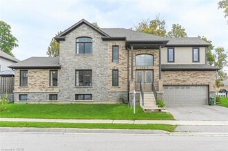 Building Photo - 354 Grange Rd