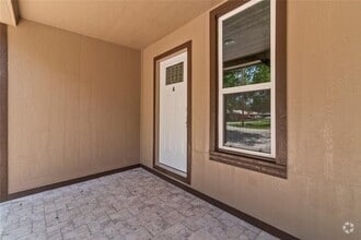 Building Photo - 436 E Peach St