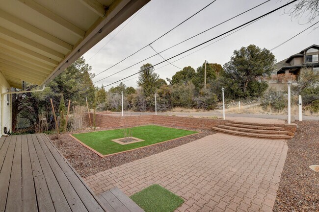 Foto del edificio - Beautiful Home for Rent in Prescott!