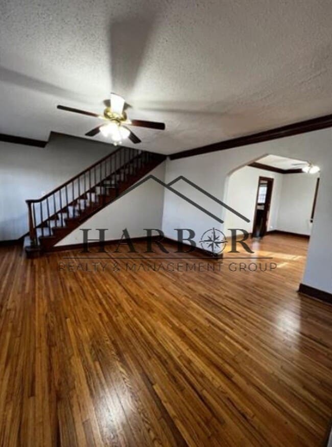 Foto del edificio - 1st Avenue SW Duplex