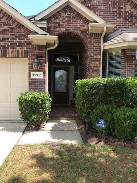 Foto del edificio - 19930 Kendall Lake Dr