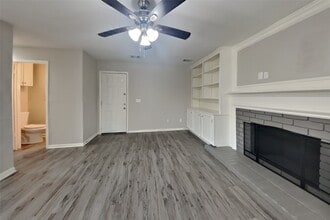Building Photo - 9530 Cabin Creek Dr