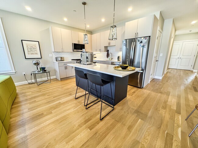 Foto del edificio - 40 Waverly St