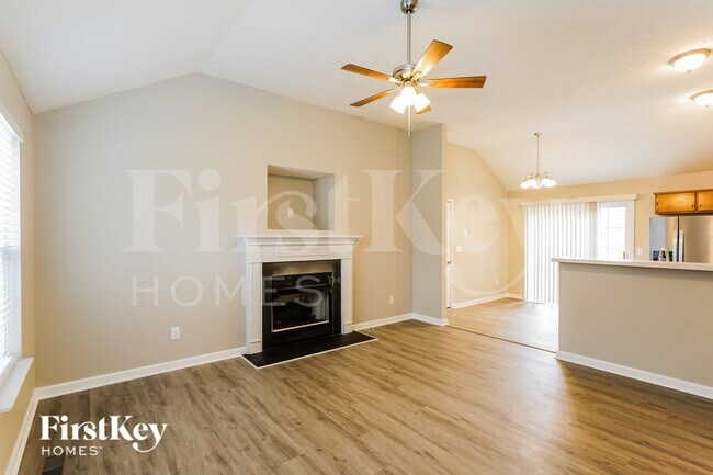 Foto del edificio - 112 SADDLESTONE Ct S