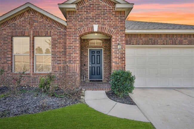 Foto del edificio - 14030 Wolftrap Ln