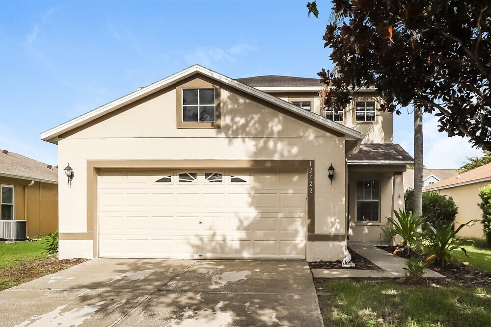 Foto principal - 12722 Adventure Dr