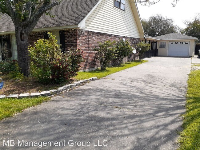 Building Photo - 5 br, 2 bath House - 5623 South Alleghany ...