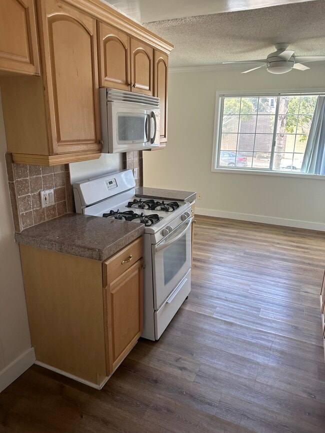 Building Photo - 7819 Talbert St