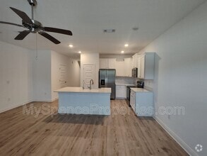 Building Photo - 5 Renea Cv