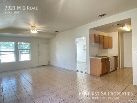Foto del edificio - 7921 M G Rd