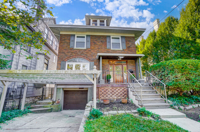 Beautiful 2 Family Home with River View - 1727 E McMillan St