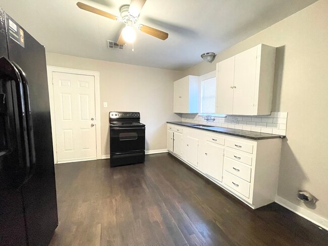 Foto del edificio - 2108 N 21st St