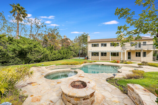 Back Yard Pool & Spa - 12215 Delante Ct