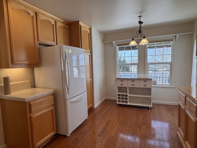 Building Photo - 124 Success Mine Loop