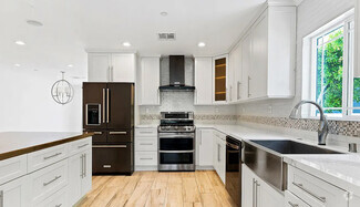 Building Photo - 4524 Tobias Ave