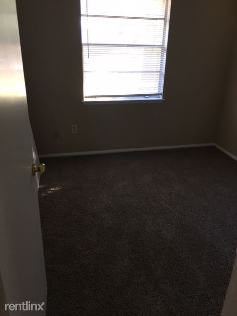 Building Photo - 3 br, 2 bath House - 2215 Kevin Ct
