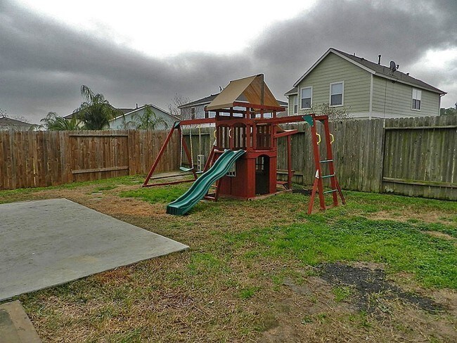 Building Photo - 6527 Fairbrook Park Ln