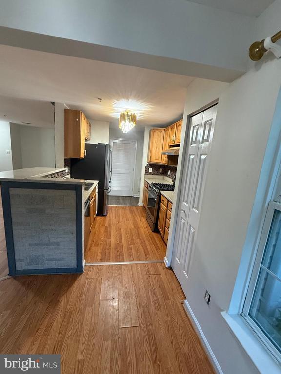 Foto del edificio - 7530 Coxton Ct